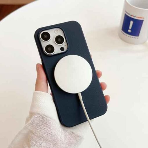 Símahulstur MagSafe fyrir iPhone 13 farsíma - Image 5